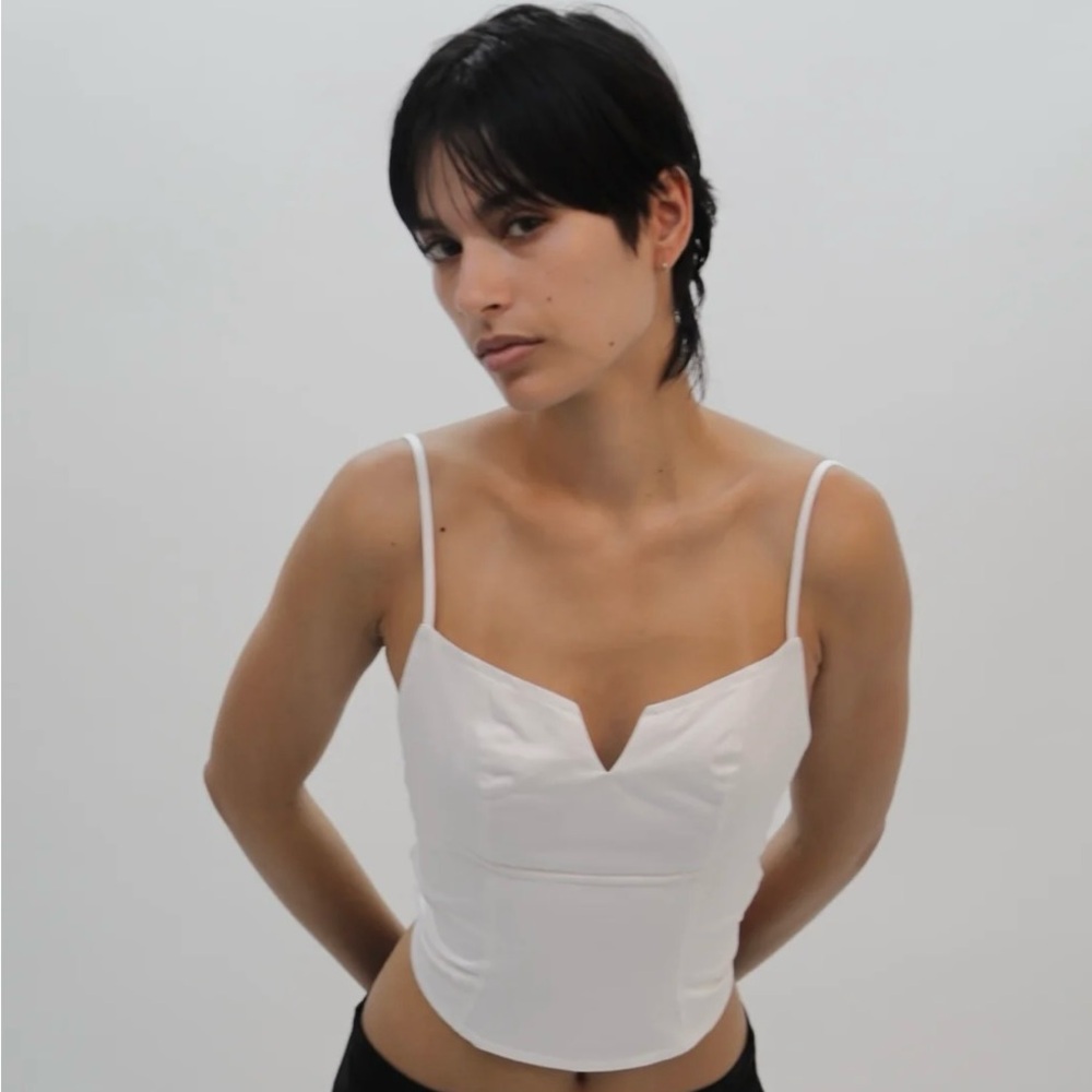 Buci backless tie top